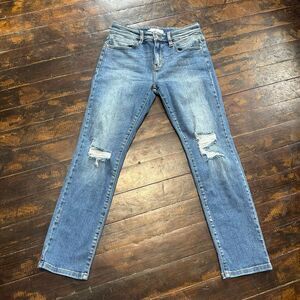 Kancan stretchy distressed 27 straight leg classic jeans